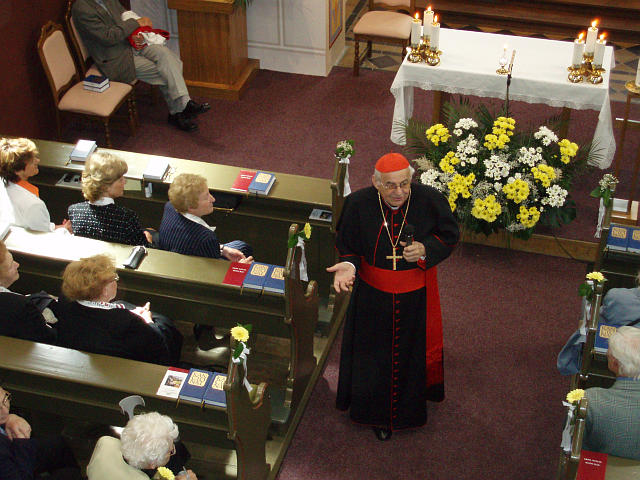 Z návštěvy kardinála Vlka v Toušeni - 20.5.2006